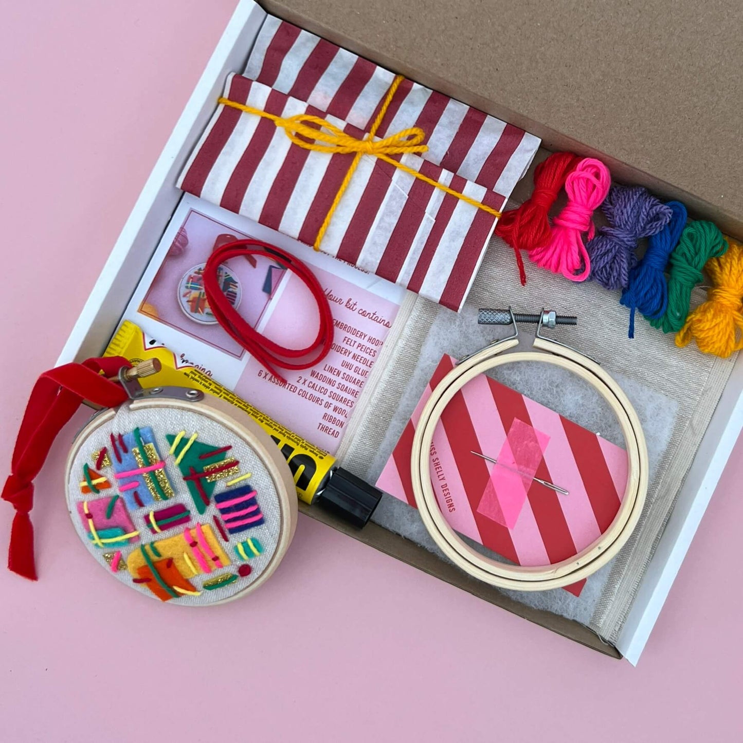 Mini Abstract Embroidery Kit