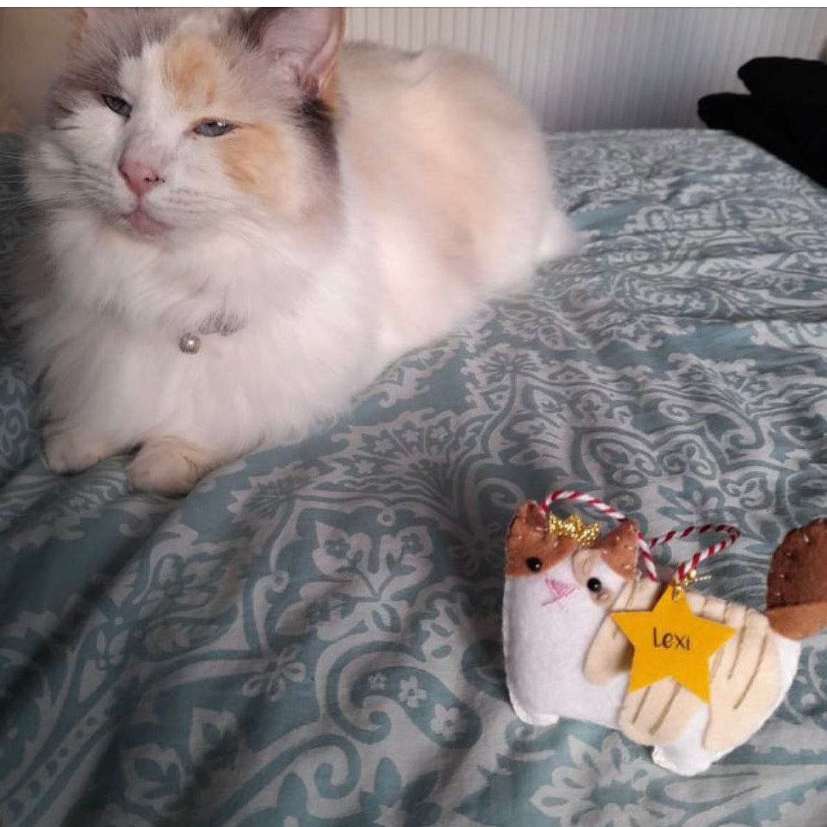 Bespoke Cat Christmas Decoration – Perfect Gift for Cat Lovers