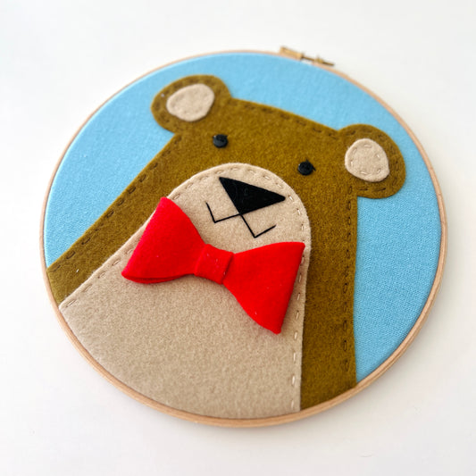 Teddy - Embroidered Hoop