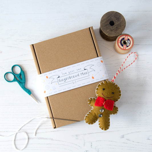 Gingerbread man sewing kit